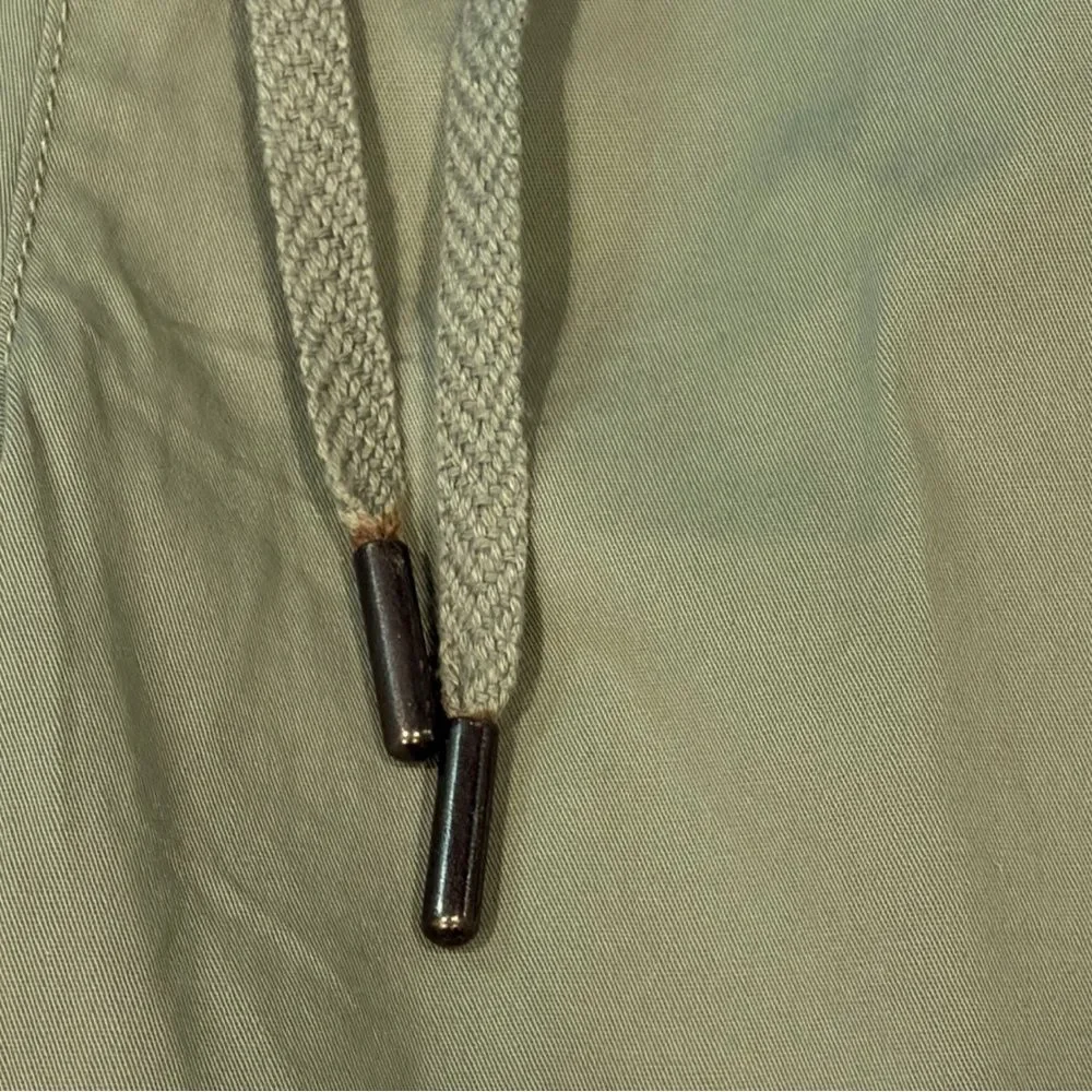 GAP Men's XL Green Drawstring Shorts